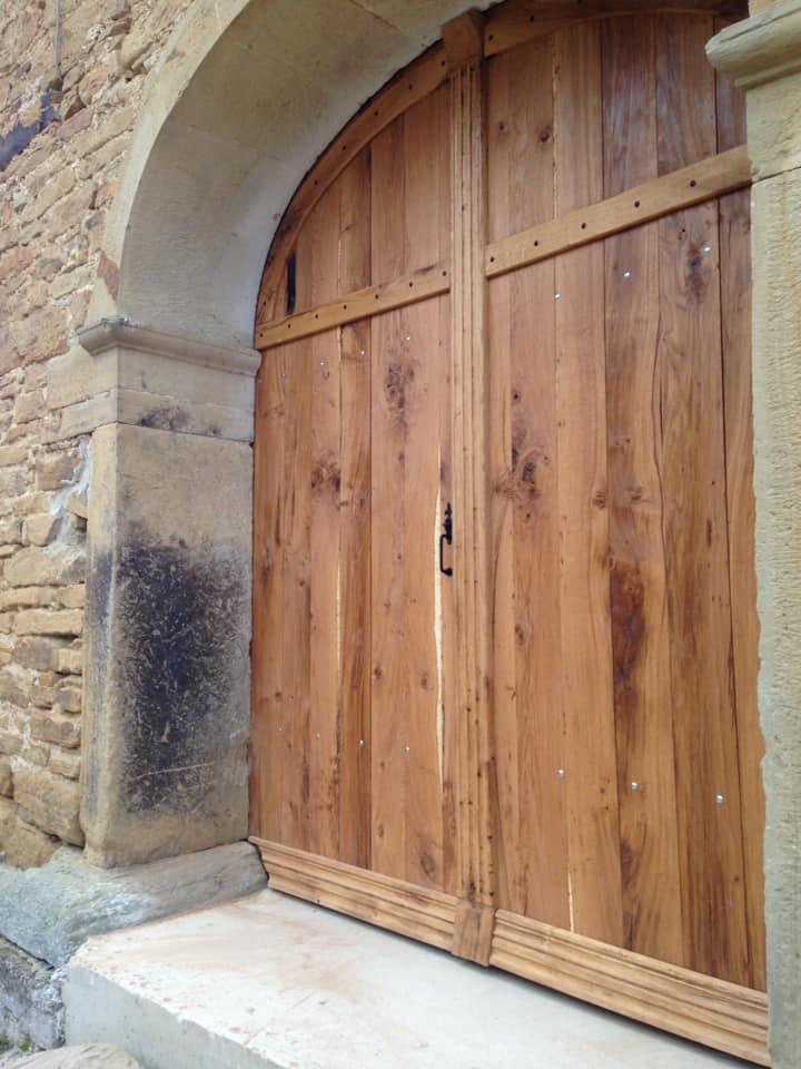Porte de grange en bois massif portails.php